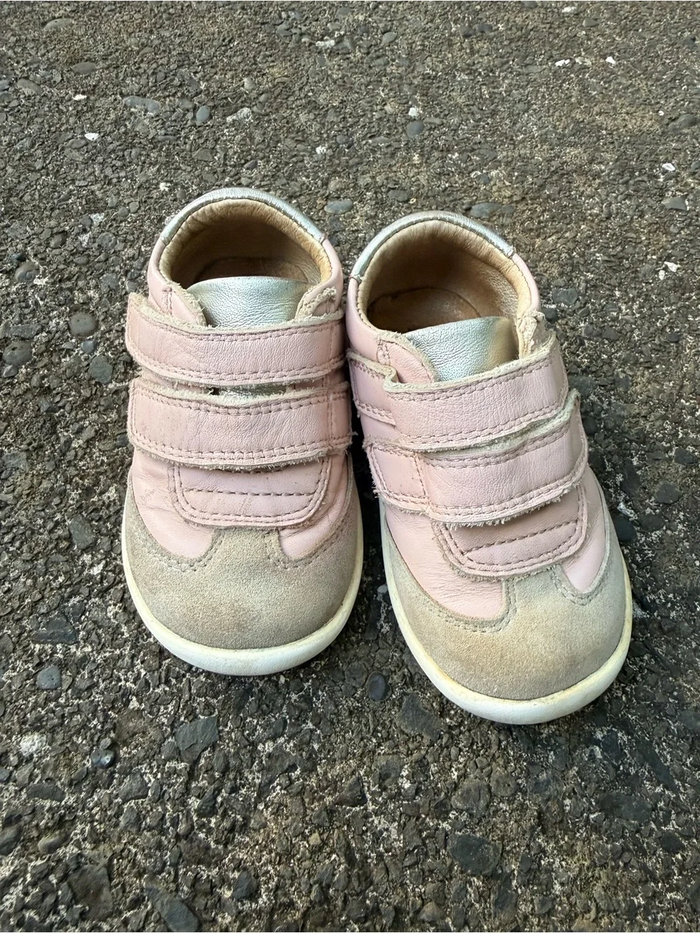 Kids Pink Velcro Sneakers‎